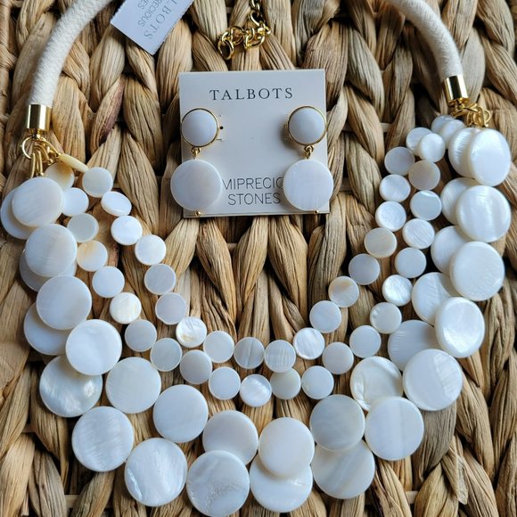 Talbots Jewelry - 🎀Host Pick🎀 TALBOTS Mother of Pearl Necklace & Earring Set